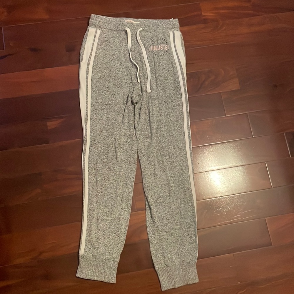 Hollister | Heather Grey Joggers Size XS